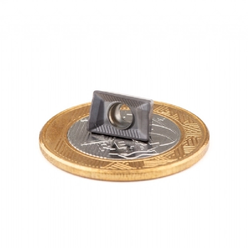 Ampliar foto Inserto APKT1003 PDSR Altin Pastilha de Metal Duro para Aco  Grade 5537   1 peca